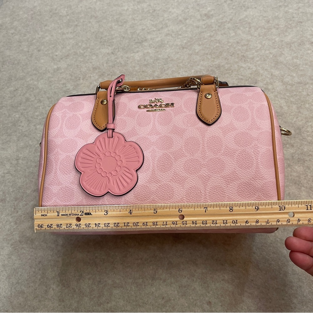 Coach 2026 Powder Pink Medium Rowen - Picture 14 of 16